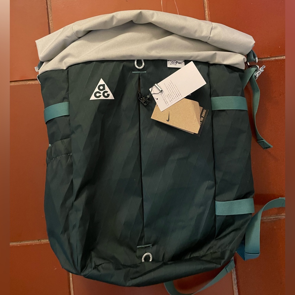 Nike ACG Aysen 32L Backpack Dark Green
